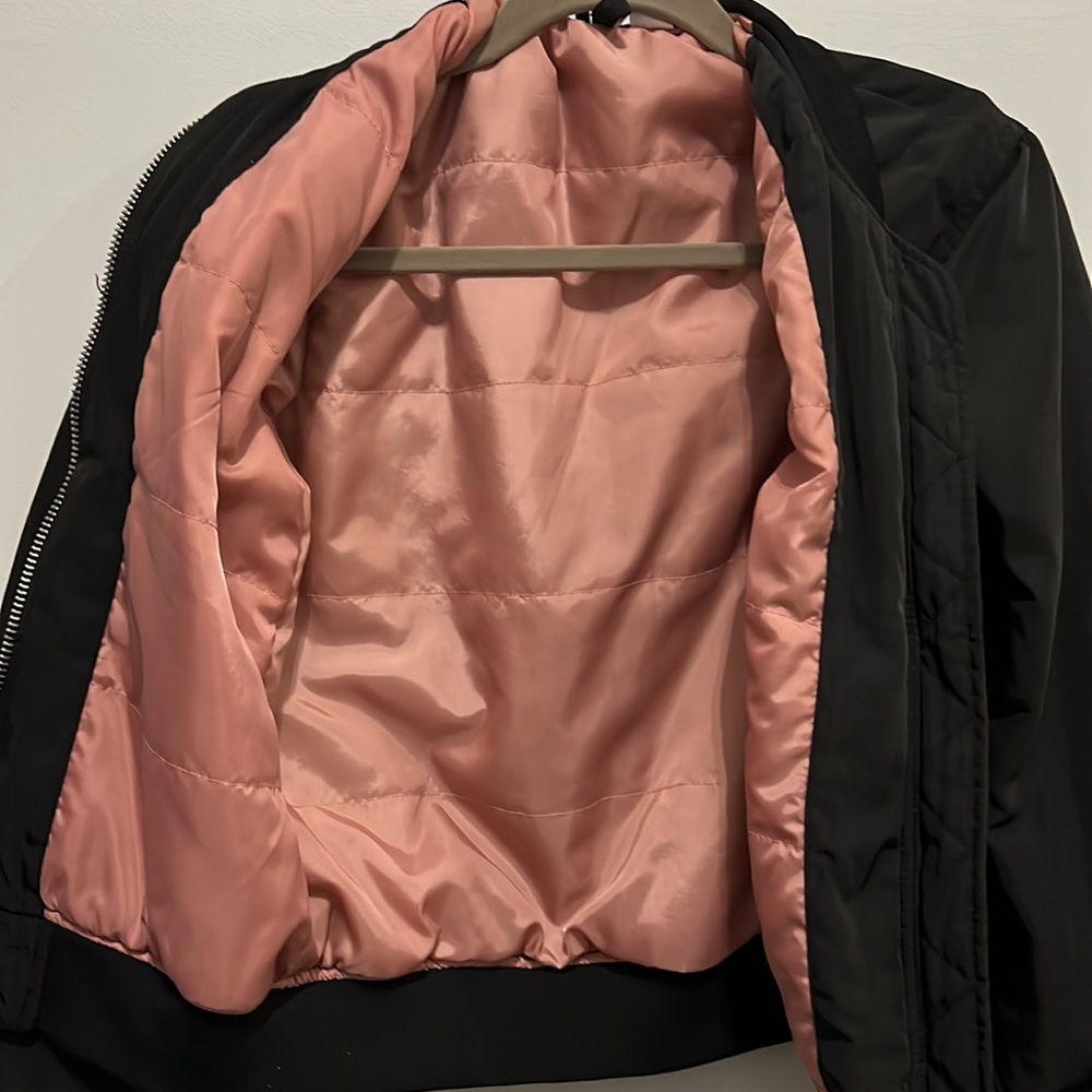 Black Jacket - Picture 3 of 7